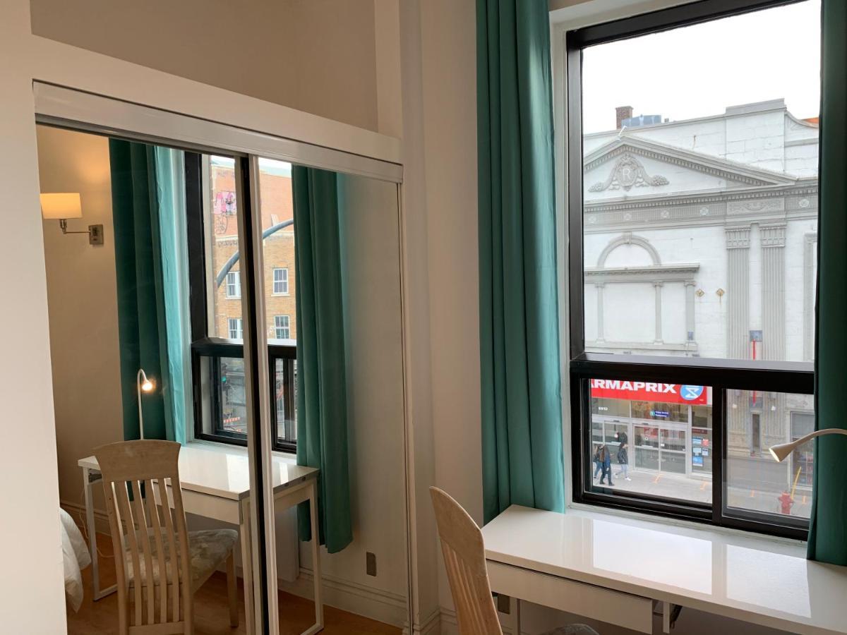 Chambres El Mediterraneo Rooms 蒙特利尔 外观 照片
