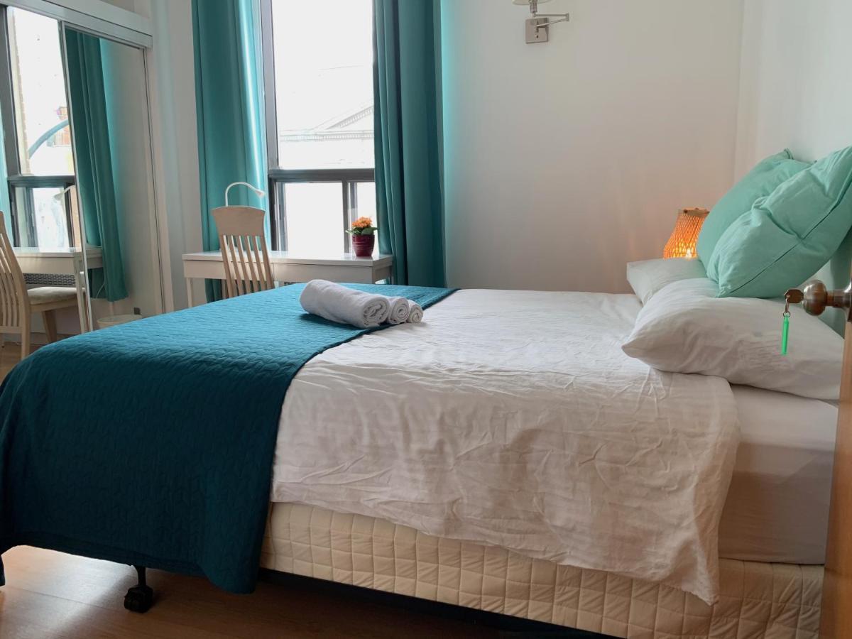 Chambres El Mediterraneo Rooms 蒙特利尔 外观 照片