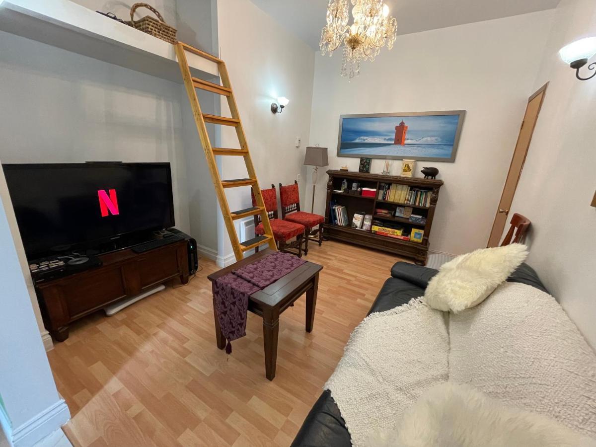 Chambres El Mediterraneo Rooms 蒙特利尔 外观 照片