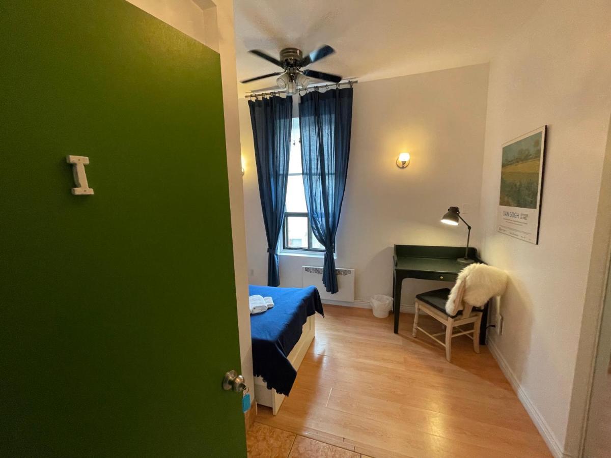 Chambres El Mediterraneo Rooms 蒙特利尔 外观 照片