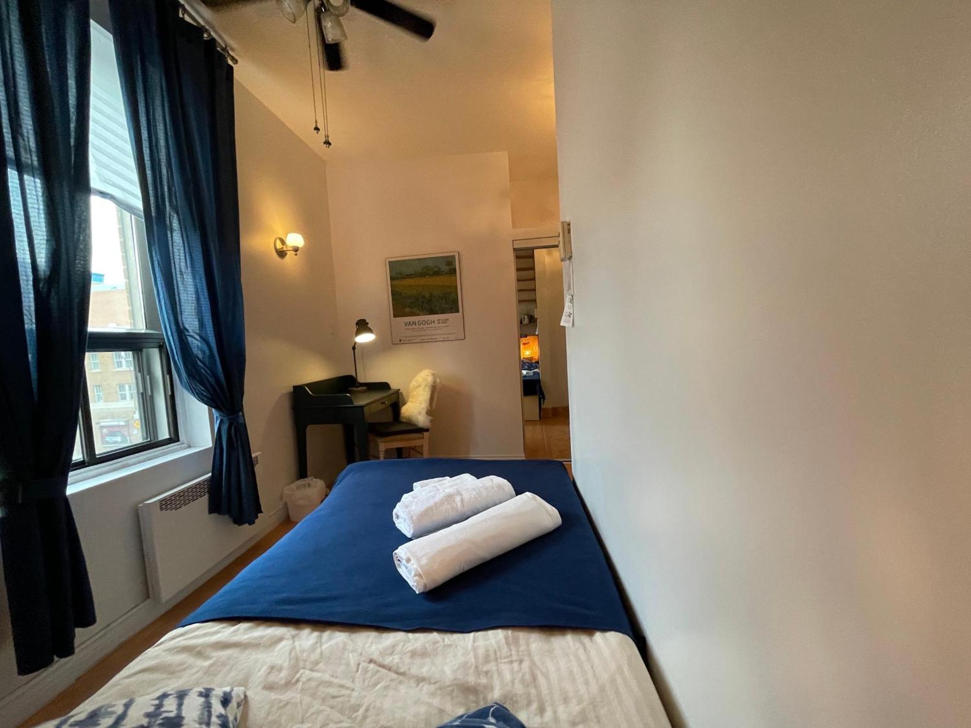 Chambres El Mediterraneo Rooms 蒙特利尔 客房 照片